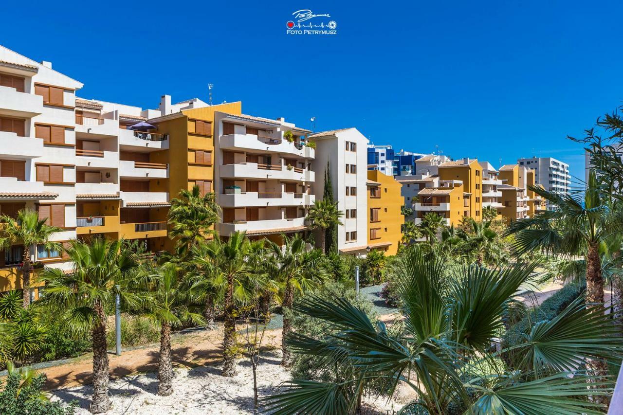Apartamento "Blue" Muy Cerca Del Mar Torrevieja Exterior photo