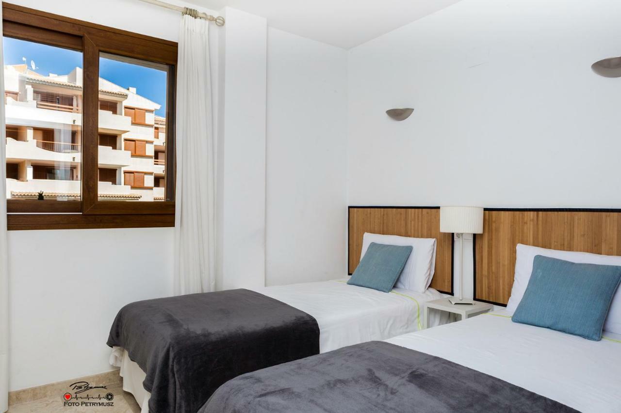 Apartamento "Blue" Muy Cerca Del Mar Torrevieja Exterior photo